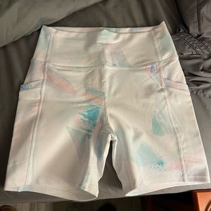 Fabletics Powerhold Shorts Size Med NWT